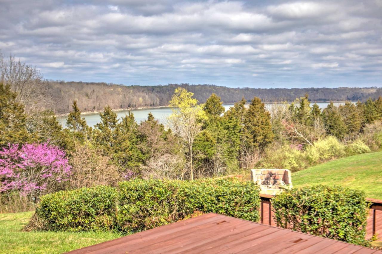 Monticello Home With Multi-Level Deck On 2 Acres! Eksteriør bilde